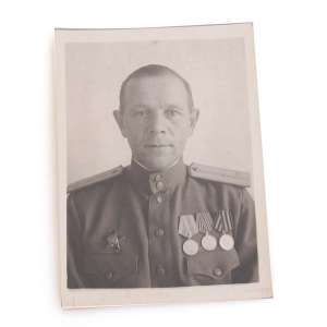 Photo a senior Lieutenant of the red army
