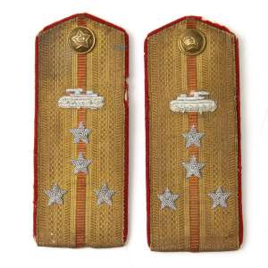 Shoulder straps captain ABT the red army arr. 1943