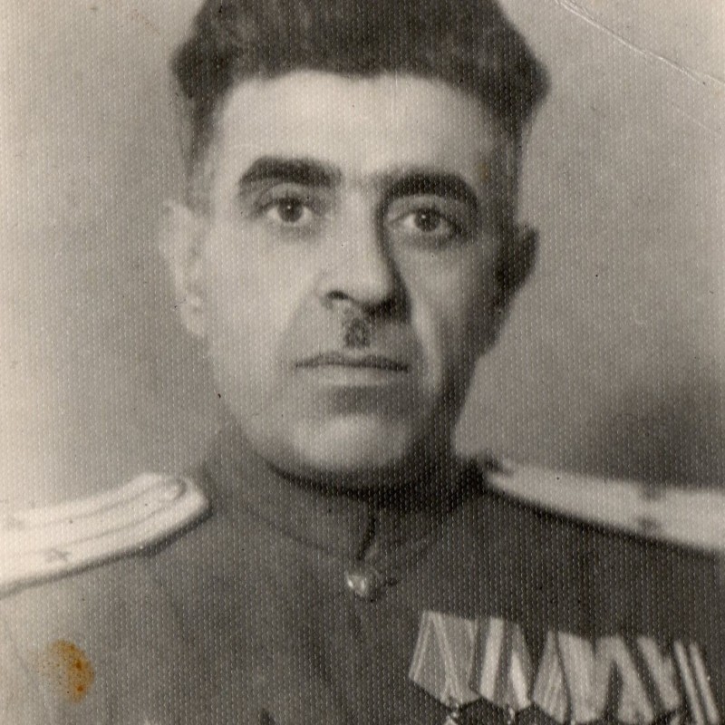 Photo of Lieutenant-Colonel of the red army with awards Harutyunyan BS