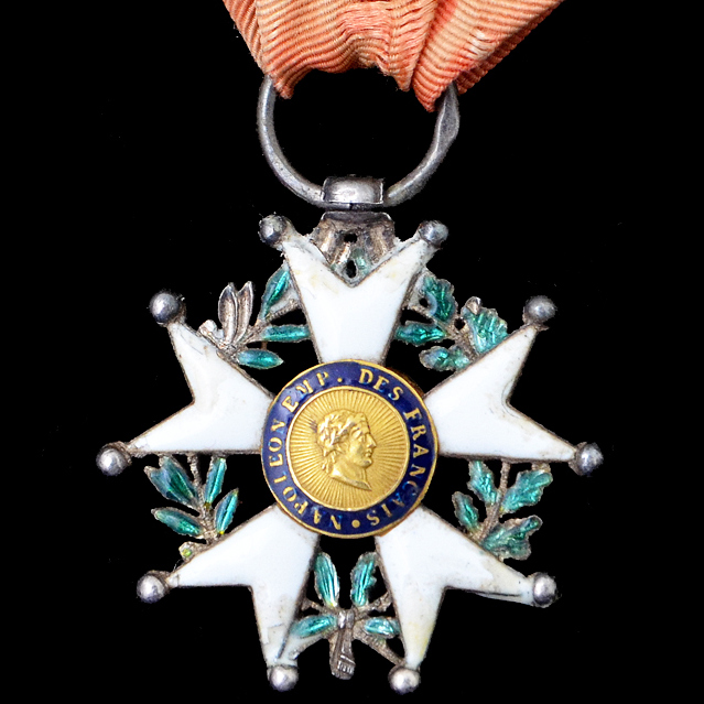 Mark of the Legion of honour of the period of the First Empire with an overlay for the wound (?)