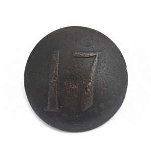 Button regimental lower ranks of the RIA with the number "17"