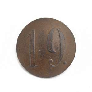 Button regimental lower ranks of the RIA with the number "19"