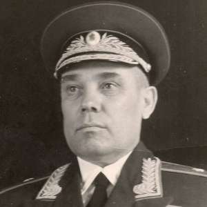Photo of major General Didyk A. K. in ceremonial uniform with medals