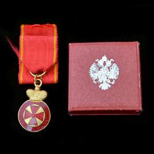 The insignia of the order of SV. Anna for foreigners in original case