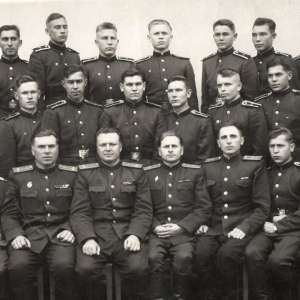 Photo of teachers and students of the artillery of the University of SA