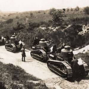 Czechoslovak postcard with the image of tanks