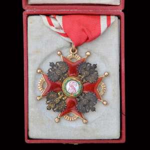 The sign of the order SV. Stanislav 2 tbsp. in a case, with a neck ribbon