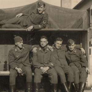 Photos of soldiers of the Luftwaffe