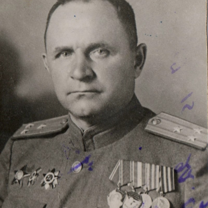Photo of Colonel I. S. Vasilkovsky with military awards