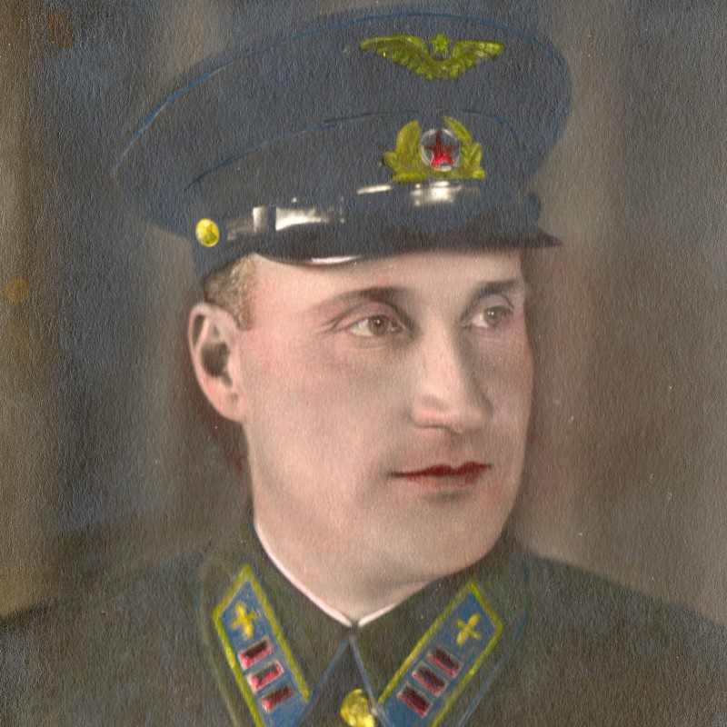 Rare colour photo of the Colonel of the red army air force