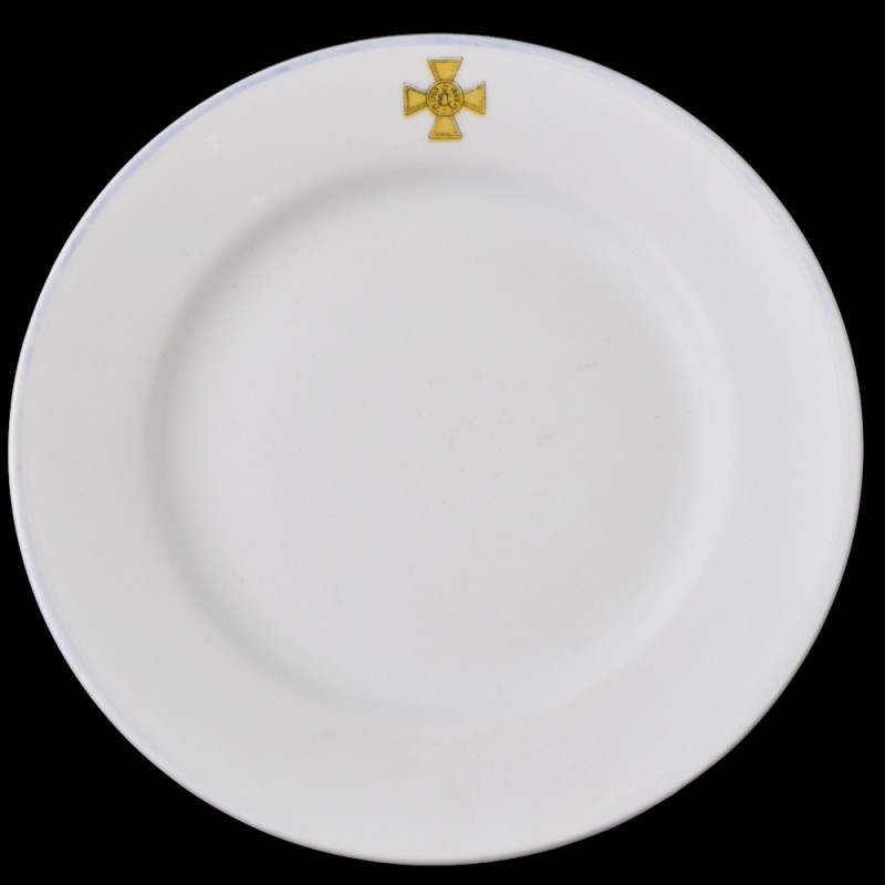 Dining room plate from the officers ' Assembly of the 33rd infantry regiment Eletskii