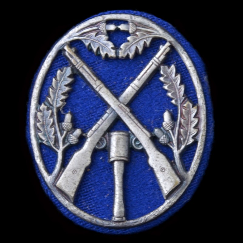 The emblem of the military organization "Steel helmet" 