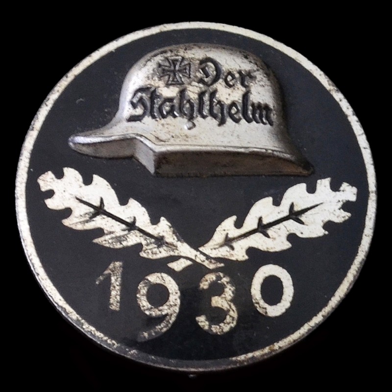 Membership badge of the organization "Steel helmet" with a date of 1930