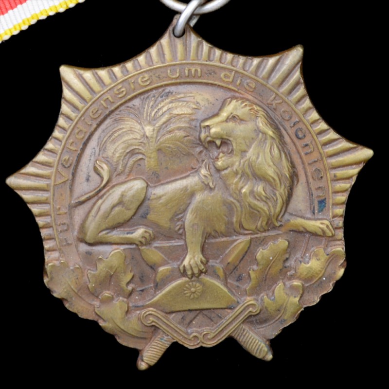 The colonial distinction, the so-called "order of the lion," 2nd class