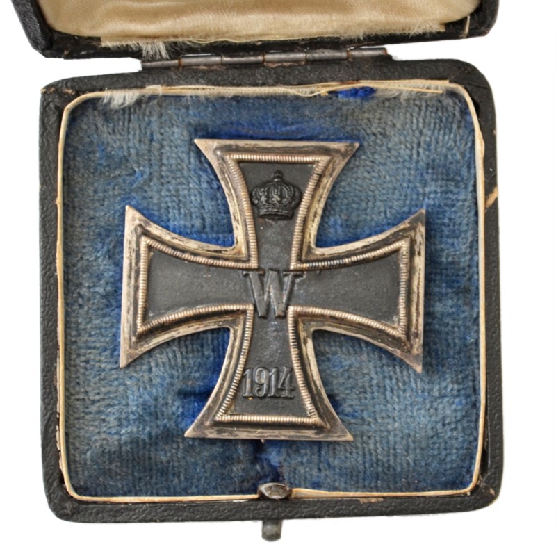 Iron cross 1st class of the model 1914 in box