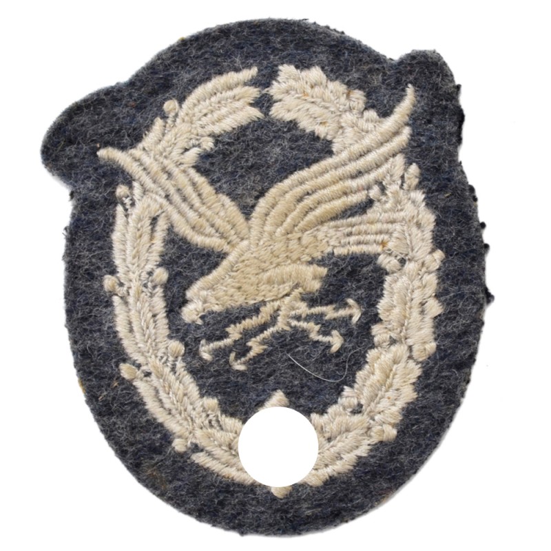 Embroidered version of the qualifying sign of the Luftwaffe rear gunner