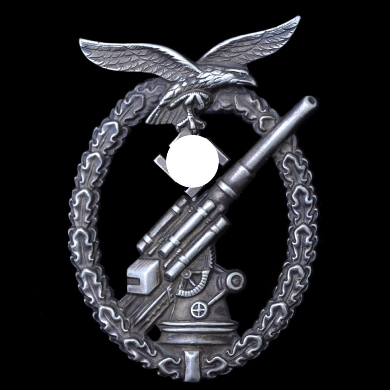 Qualifying sign of the Luftwaffe anti-aircraft gunners in silver