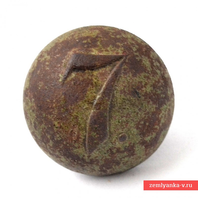 Button the lower ranks of hussar regiments of RIA with the number "7"
