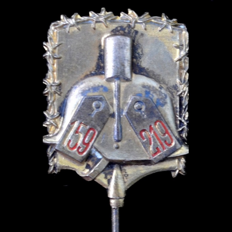 United sign 159 and 219 infantry regiments 