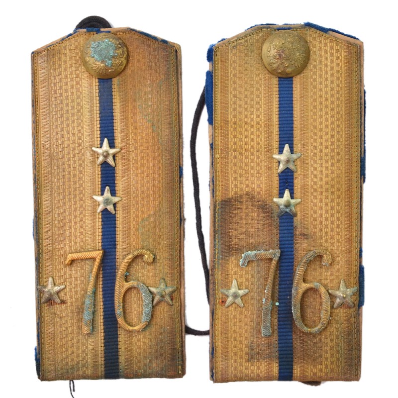 The shoulder straps of captain of the 76th infantry regiment of the Kuban