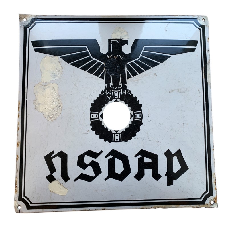 Enamelled plaque with the building of the headquarters of the NSDAP