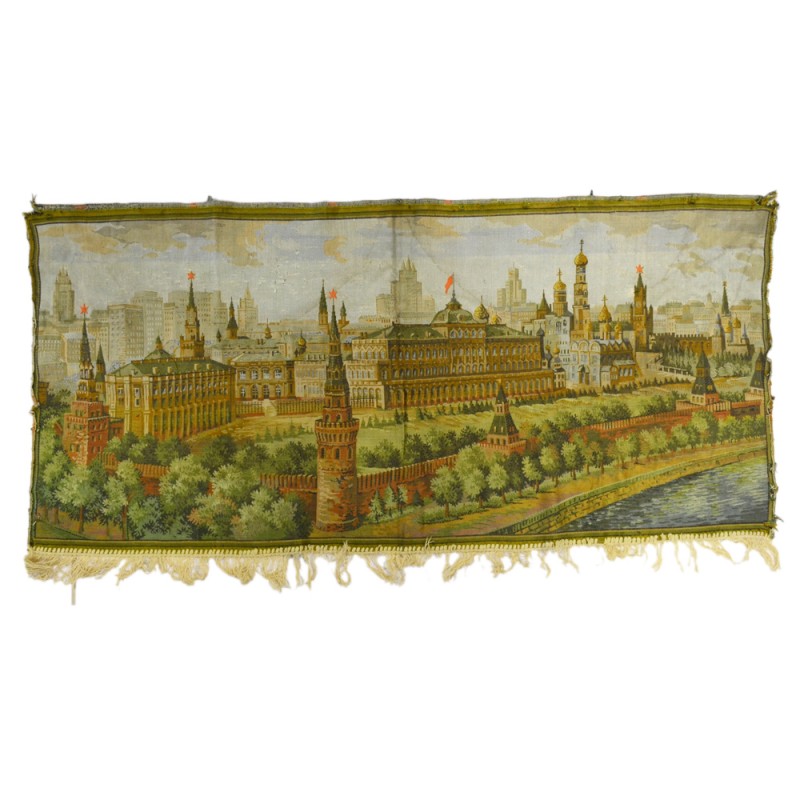 Tapestry with the image of the Kremlin