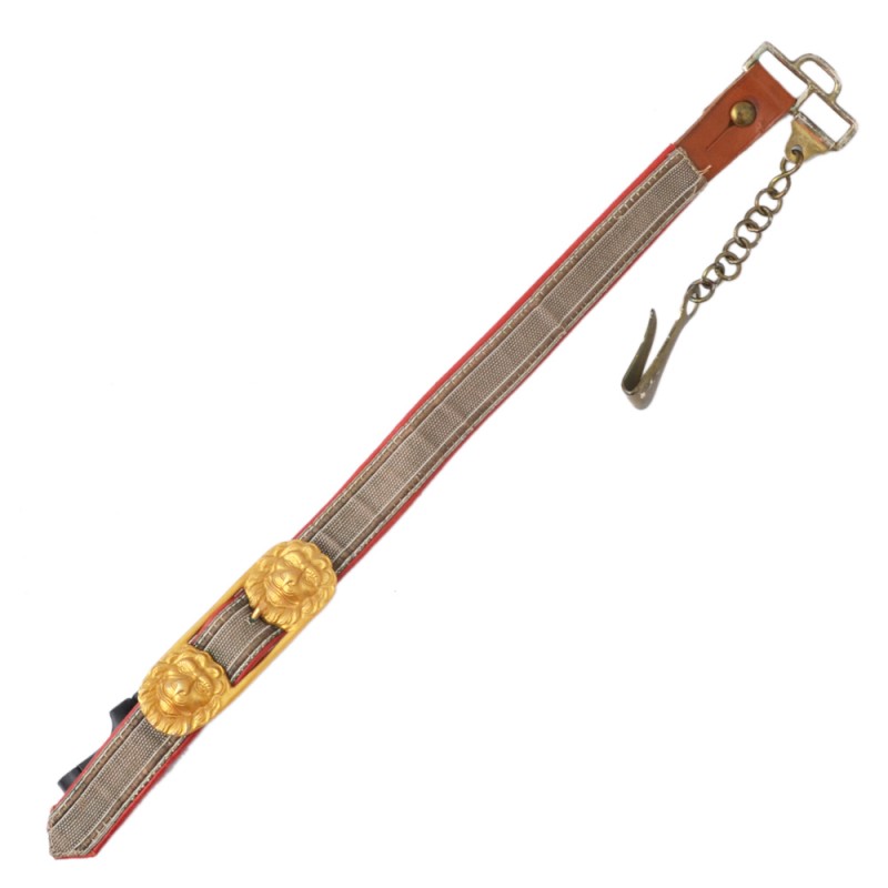 The suspension from the Prussian swords or guards of the broadsword