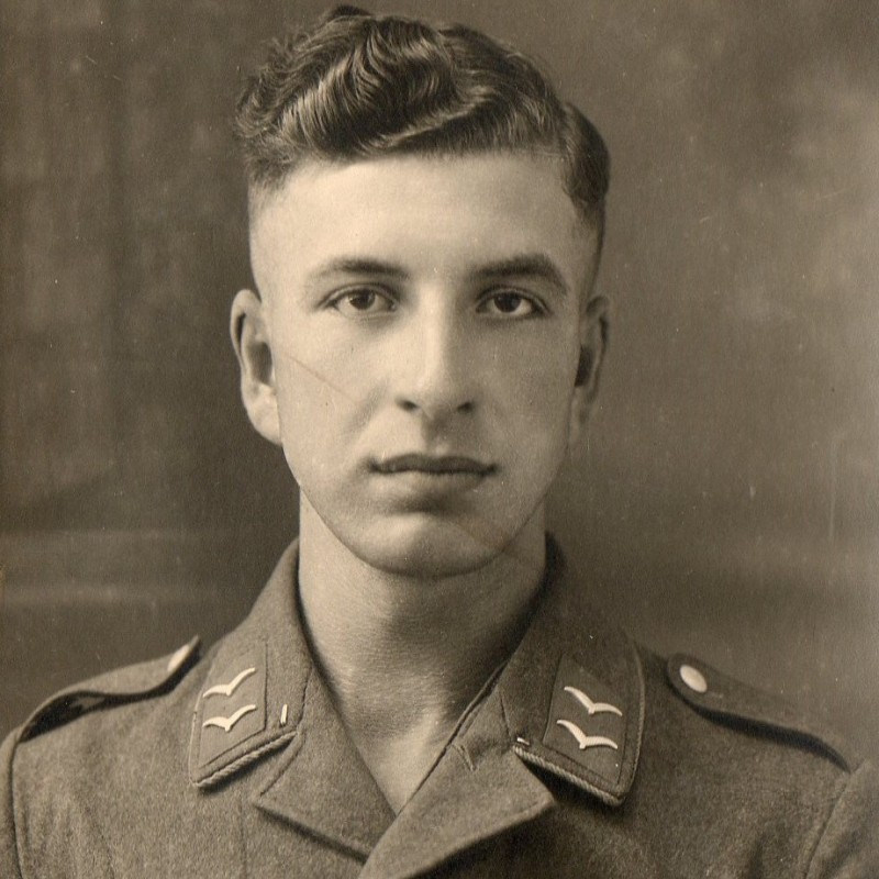 Portrait photo of a Luftwaffe corporal with sportscom SA