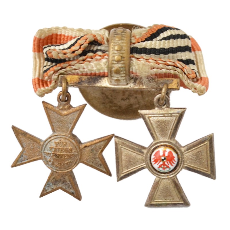 Mini-pad c the order of the red eagle and the cross for their help in the war