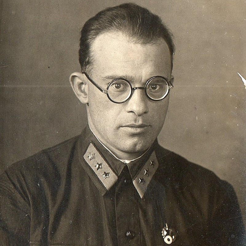 Photo senior instructor OSOAVIAKHIM, 1936