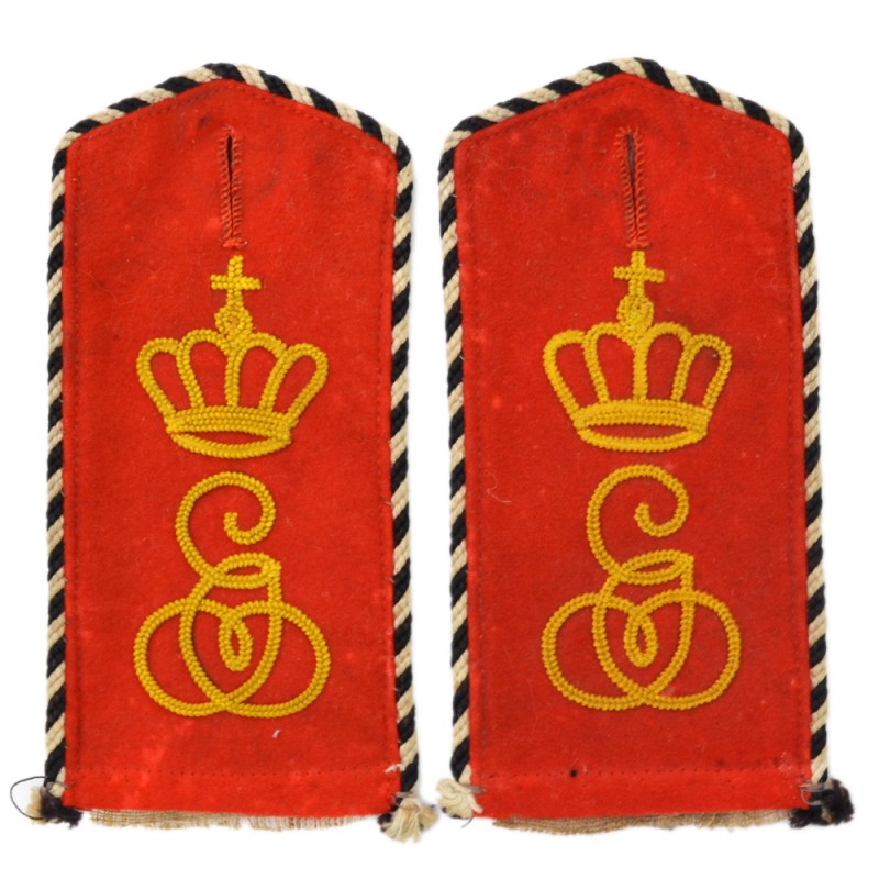 Shoulder straps of a one-year volunteer of the 6th Thuringian Infantry Regiment No. 95