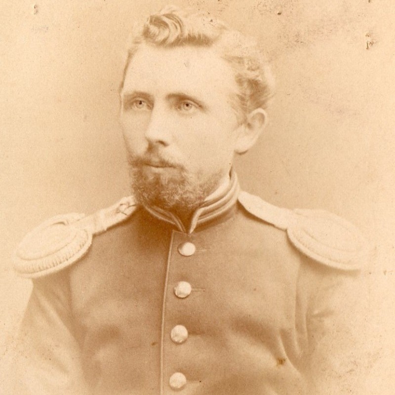 Photo of the captain of the infantry of the Caucasian Military District