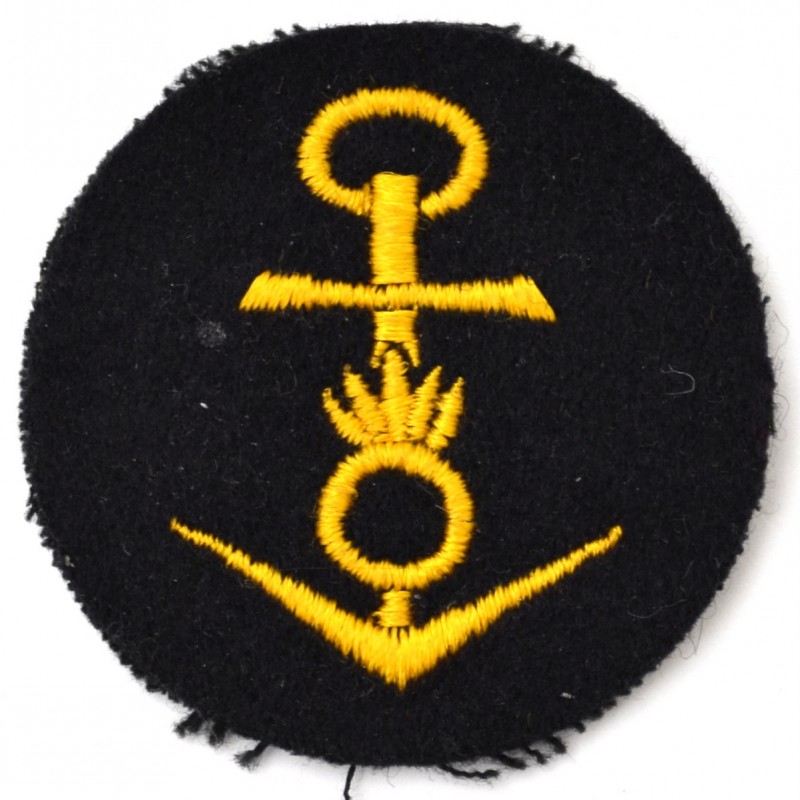 Arm patch of a member of the team of the Bundesmarine minesweeper