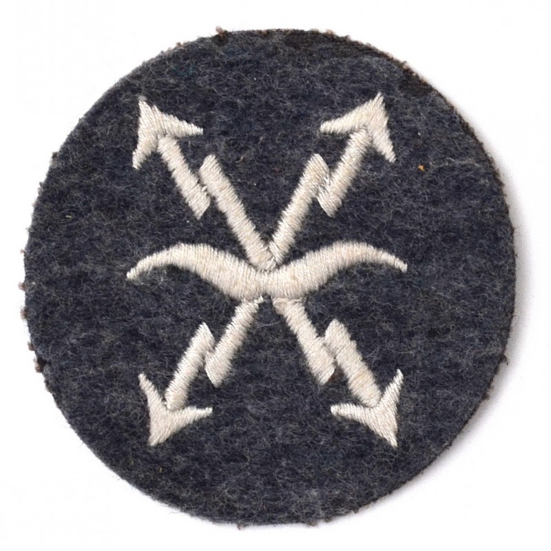 Shoulder sleeve patch of the operator of the Luftwaffe radar