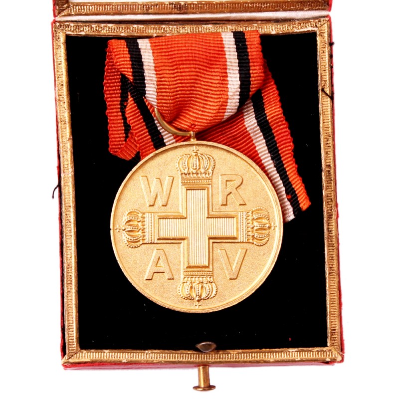Prussian Red Cross Medal, 3rd class, in case