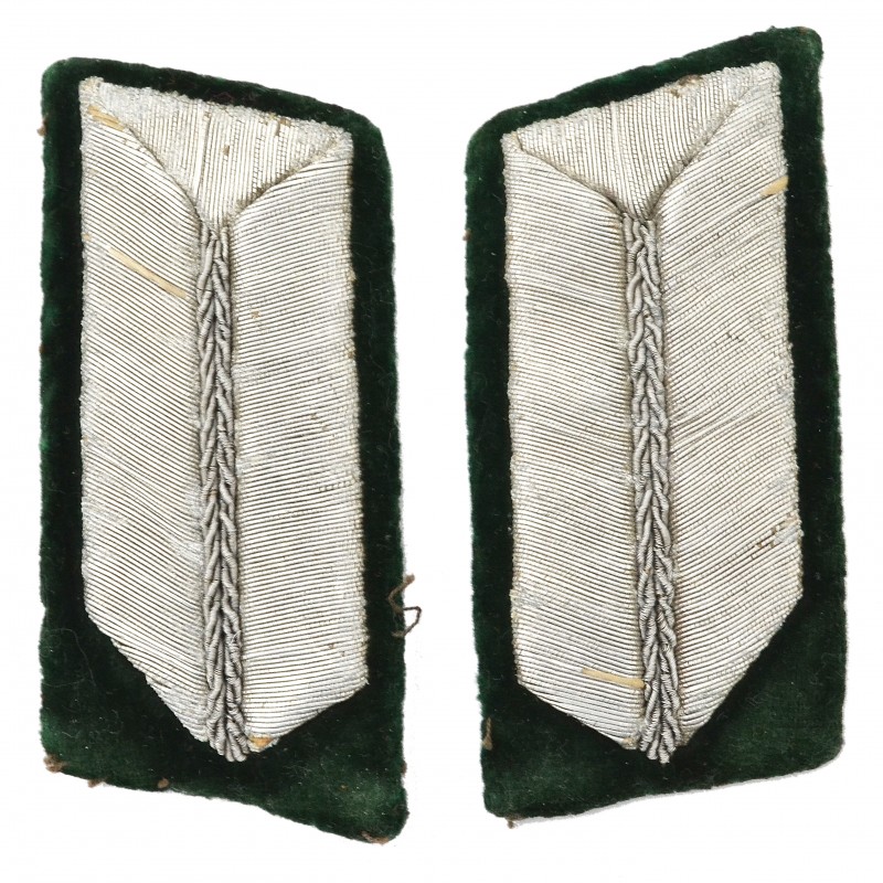 Buttonholes from the service uniform of the Labor Service RAD