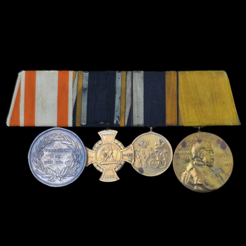 Pad for 4 awards of the veteran of the wars of 1864 and 1866