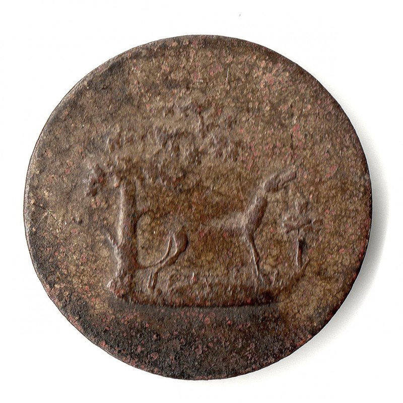 Button c of a Russian hunting caftan with the image of a greyhound