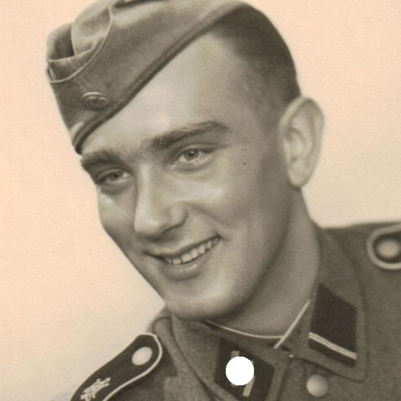 Photo of the lower rank of the division " Leibstandart CC Adolf Hitler»