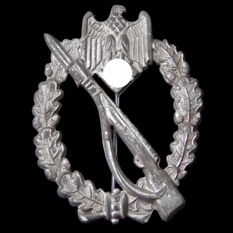 Infantry assault badge of the 1939 model, in silver, E. Muller