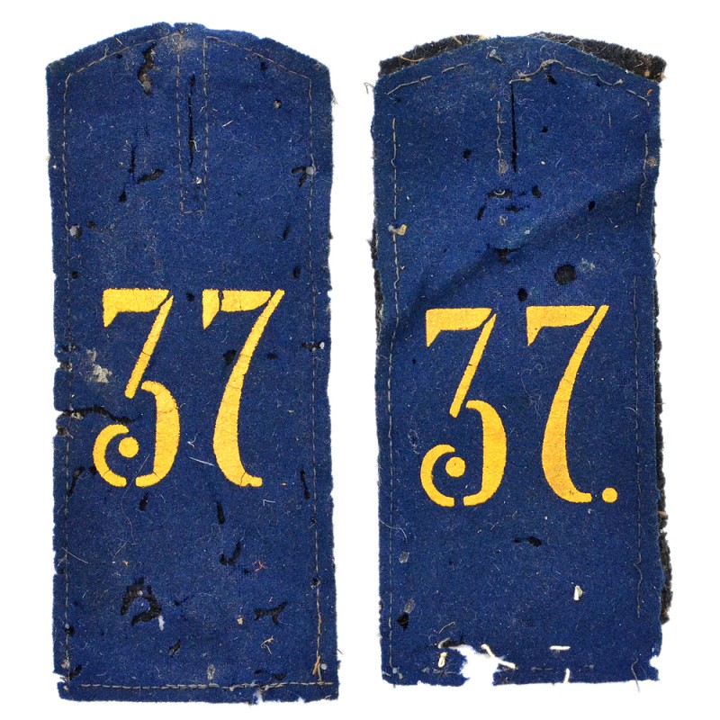 Shoulder straps of the lower rank of the 2nd brigade of the 37th Infantry Division RIA