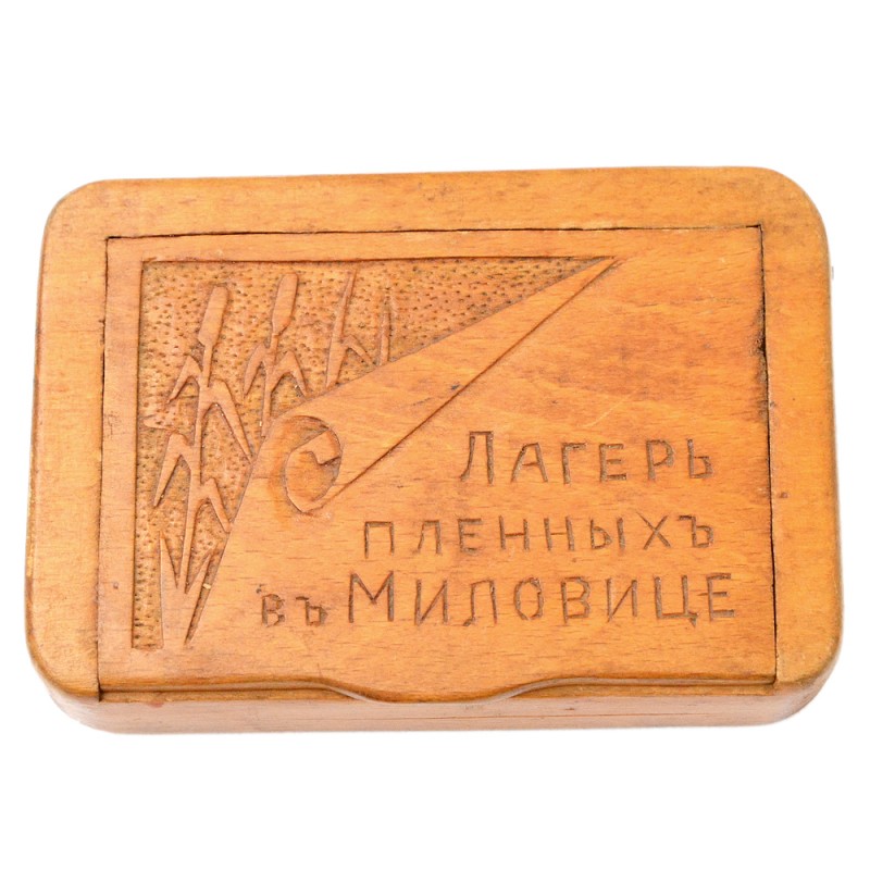 A tobacco box made by a Russian prisoner of war of the Milovice camp