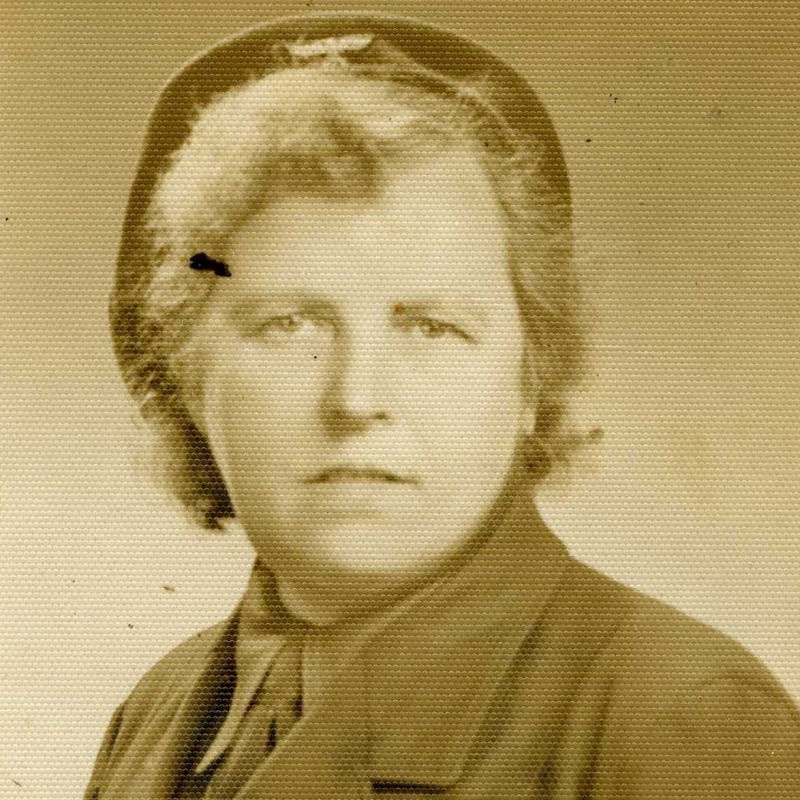 Photo of an employee of the Reichspost Stuttgart in a service uniform