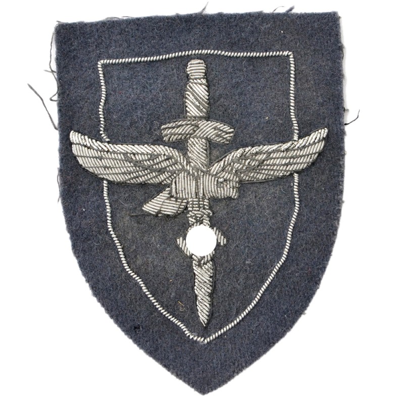 Sleeve patch of female Luftwaffe anti-aircraft artillery personnel