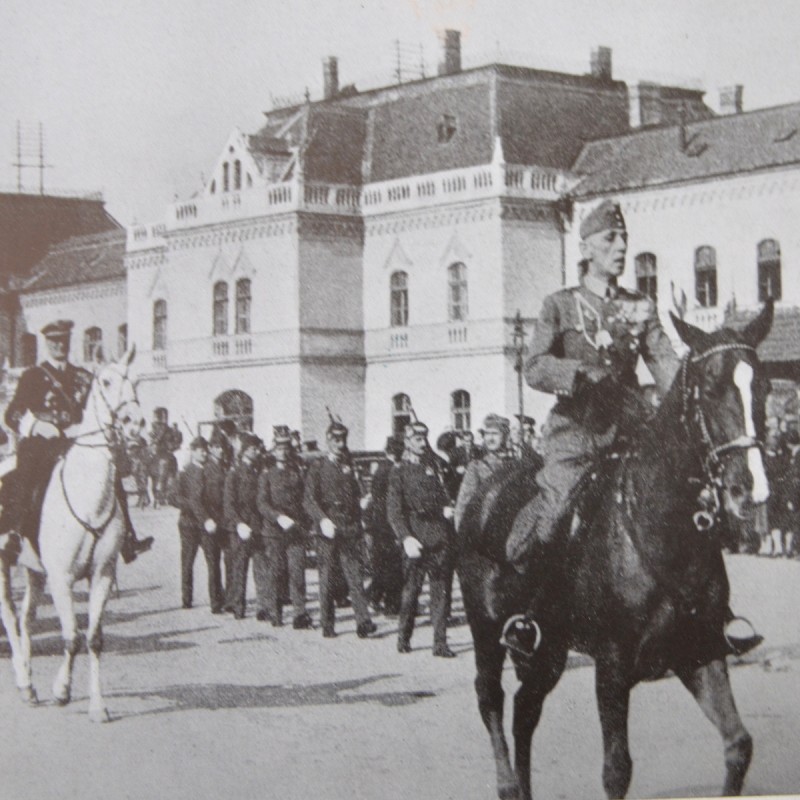 Print press photo "Admiral Horthy leads the parade in Sieben-Burgen"