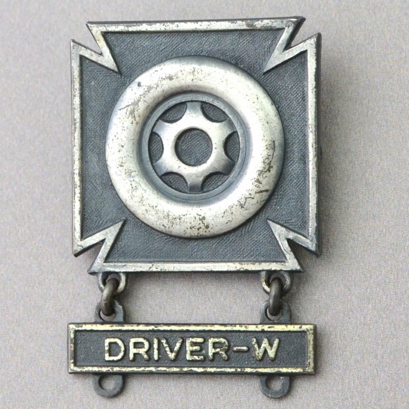 US Army Driver Qualification Badge with category "W"