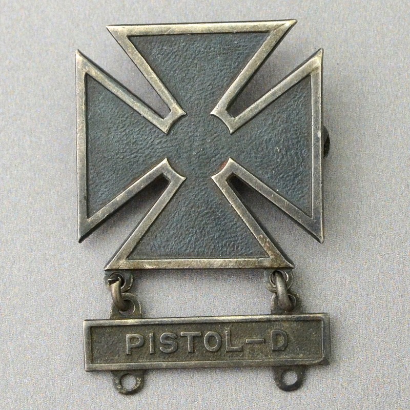 US Army Marksman Qualification badge with "Pistol-D" bar