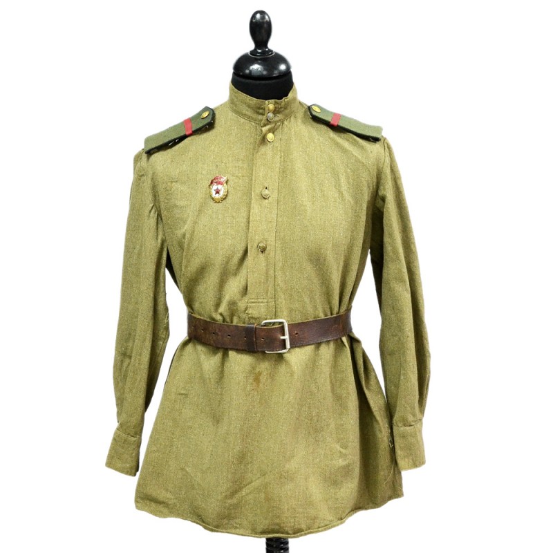 Tunic of the Guard of the Corporal of the Engineering troops of the Red Army of the 1943 model 