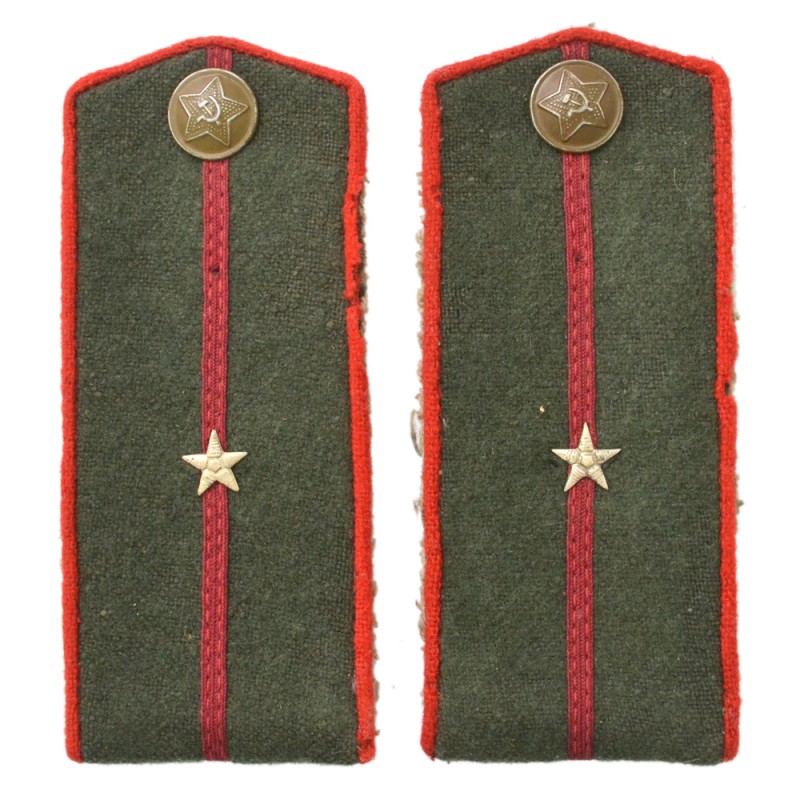 Field shoulder straps of a second lieutenant of artillery or ABTV of the Red Army of the 1943 model