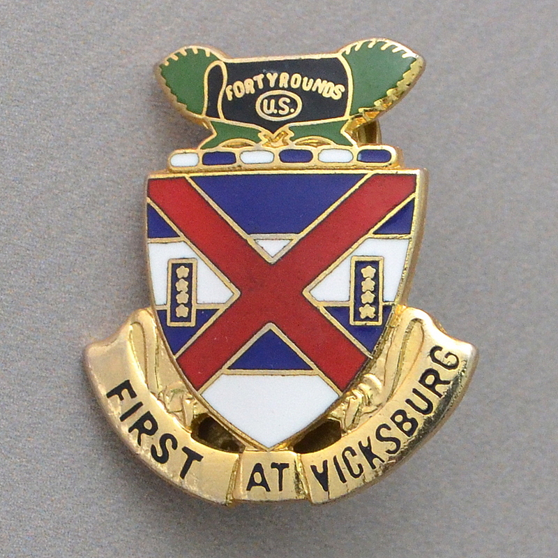 Badge of a serviceman of the 13th Infantry Regiment of the US Army